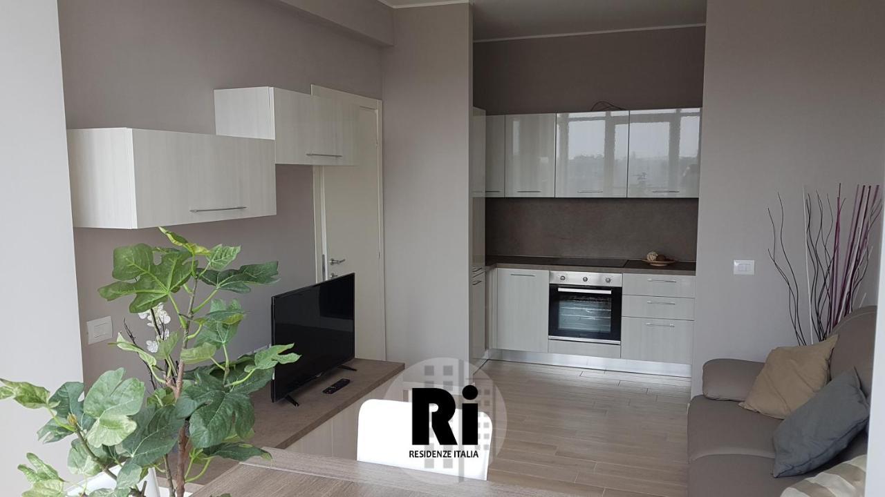 Residenze Italia Aparthotel Sesto San Giovanni Bagian luar foto